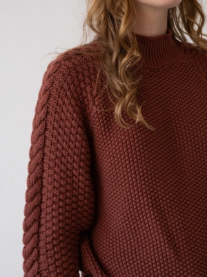 tiralahilacha-turner-sweater-organic-cotton-in-garnet-rosella-2
