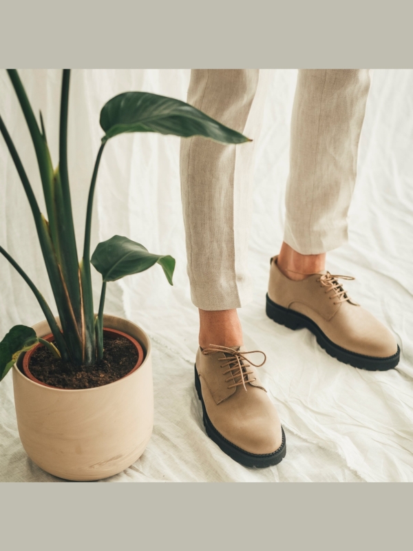 Adrien Beige