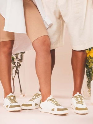 nae-vegan-komo-green-pre-loved-2