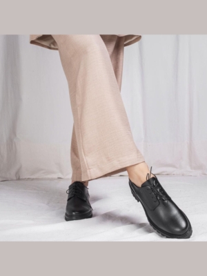 nae-vegan-moe-black-pre-loved-3-3×4