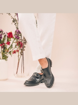 nae-vegan-roda-black-pre-loved-3-3×4