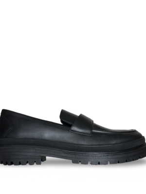 Cesar Black Pre-Loved