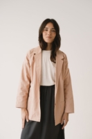 Americana de sarga rosa