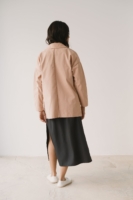 Americana de sarga rosa