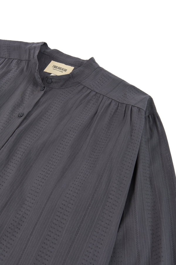 Blusa oversized gris antracita