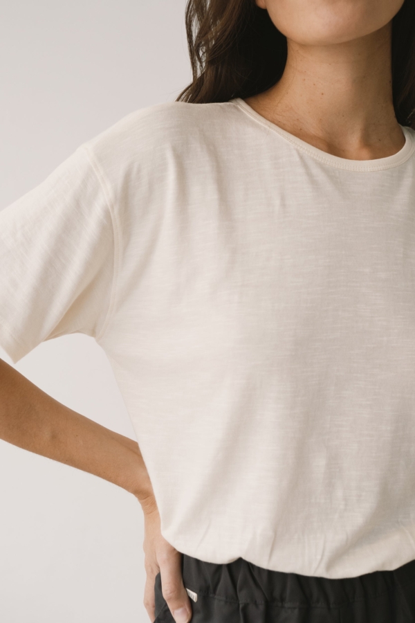 Camiseta fluida crudo