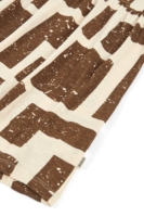 Vestido largo con volantes estampado marrón