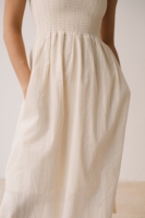 Vestido nido de abeja crudo