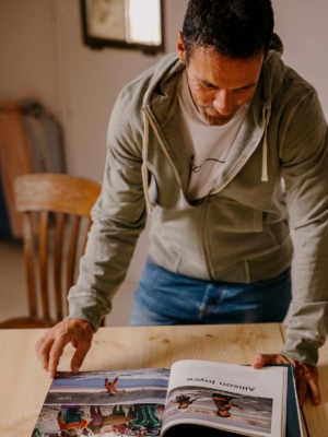 bonito-kangaroo-sudadera-slgodon-organico-verde-arrecife-3