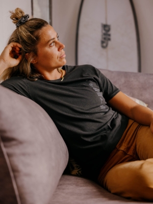 bonito-poem-camiseta-algodon-organico-negro-erizo-2