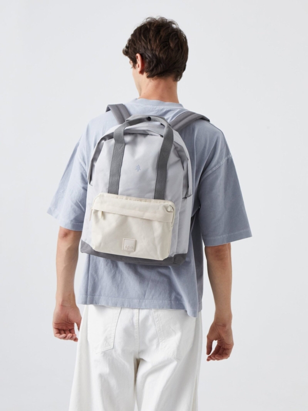 Mochila Capsule Concrete Block