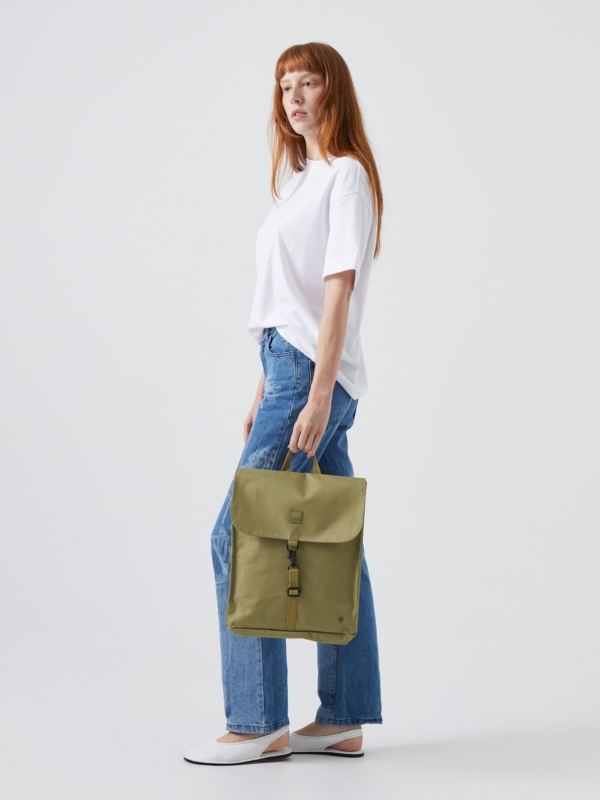 Mochila Handy Mini Cedar