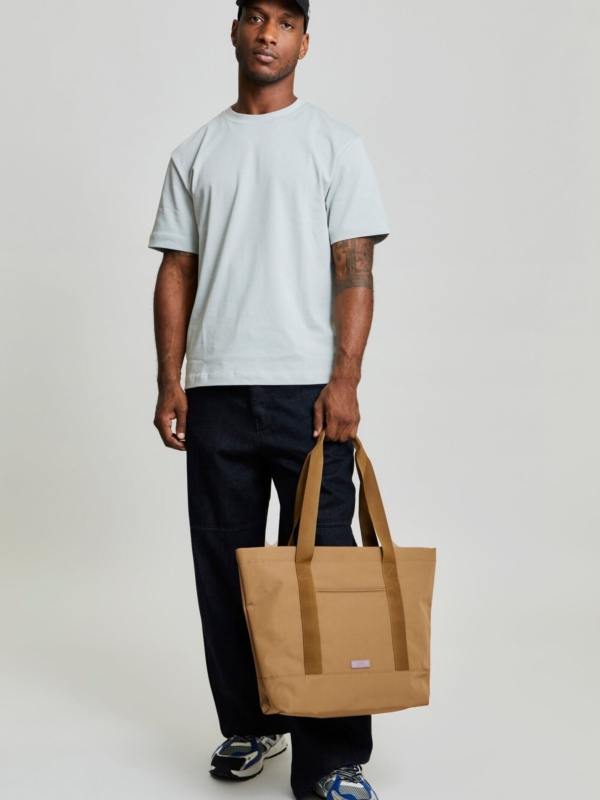 Bolso Tote Strata Toffee Vandra