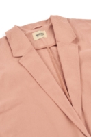 Americana de sarga rosa