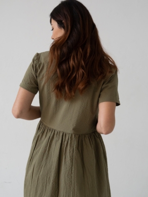 tiralahilacha-benoit-green-wrap-dress-4