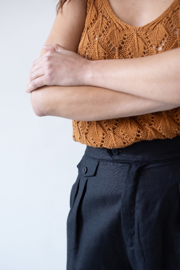 Pantalón pinzas Negro Bijoux de Lino