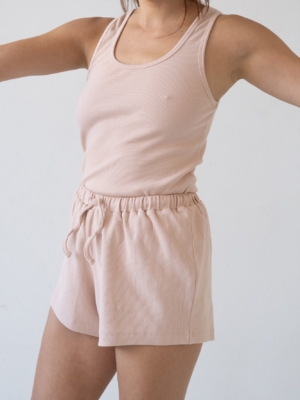 tiralahilacha-brooklyn-canale-pink-shorts-2