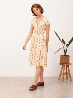 Vestido Abierto Cruzado cinturón Bruna Beige