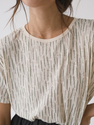 Camiseta fluida estampado verde