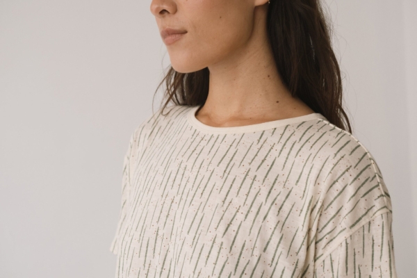 Camiseta fluida estampado verde