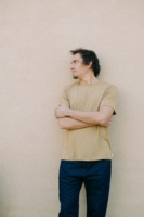 Camiseta unisex amarilla