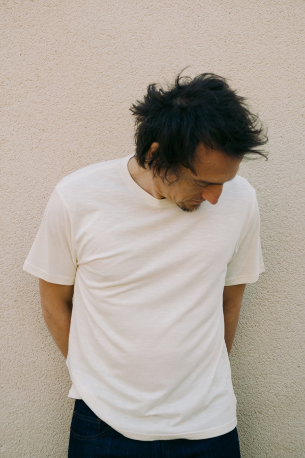 Camiseta unisex crudo