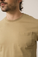 Camiseta unisex George bolsillos beige
