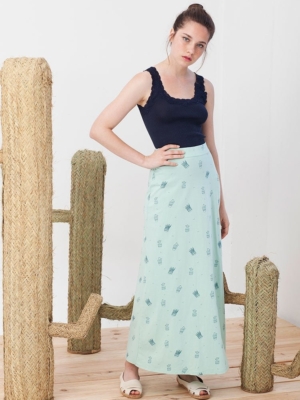 tiralahilacha-irma-maxi-skirt-in-light-green-2