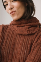 Jersey calado rojo arcilla