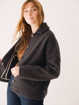 Chaqueta corta 100% lana merino gris