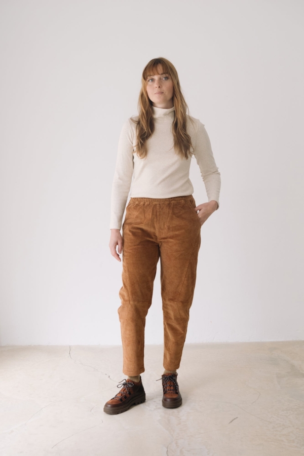 Pantalón pana algodón orgánico teja