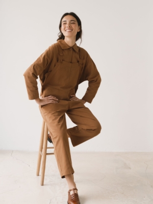 Peto de sarga marrón