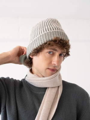 Gorro Tao bicolor verde lana merino