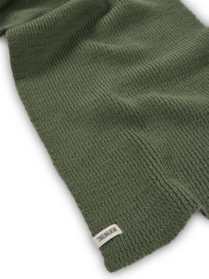 tiralahilacha-tayo-chunky-wool-scarf-in-green-2-5