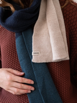Bufanda Tayo tricolor azul lana merino