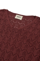 Top calado de tricot rojo arcilla