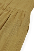 Vestido holgado con botones mostaza