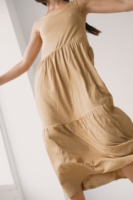 Vestido largo con volantes amarillo