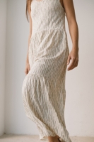 Vestido largo con volantes estampado verde