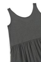 Vestido largo con volantes gris antracita