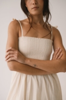 Vestido nido de abeja crudo