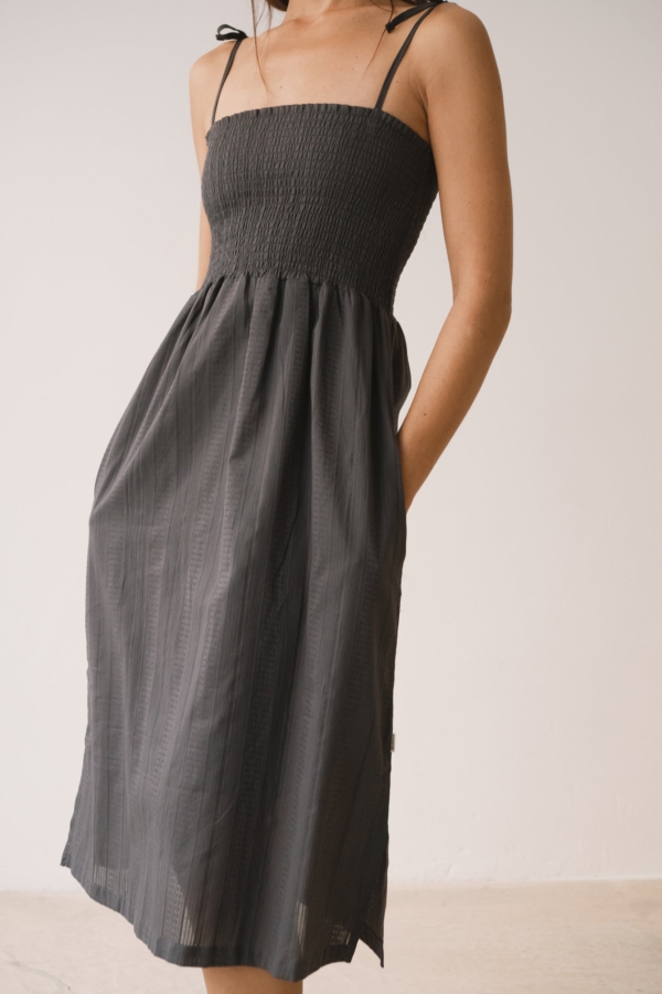 Vestido nido de abeja gris antracita