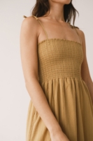 Vestido nido de abeja mostaza