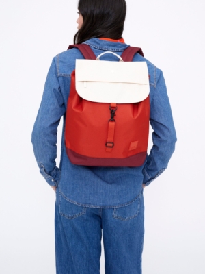 lefrik-scout-backpack-cherry-block-1-e4b6-3×4