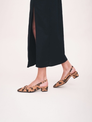 nae-vegan-zurie-corcho-2-3×4