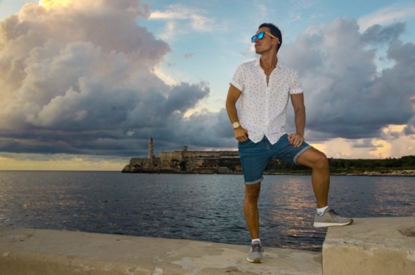 Livegens Malta | 44 mm
