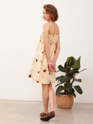 tiralahilacha-beths-smocked-dress-in-beige-2-2