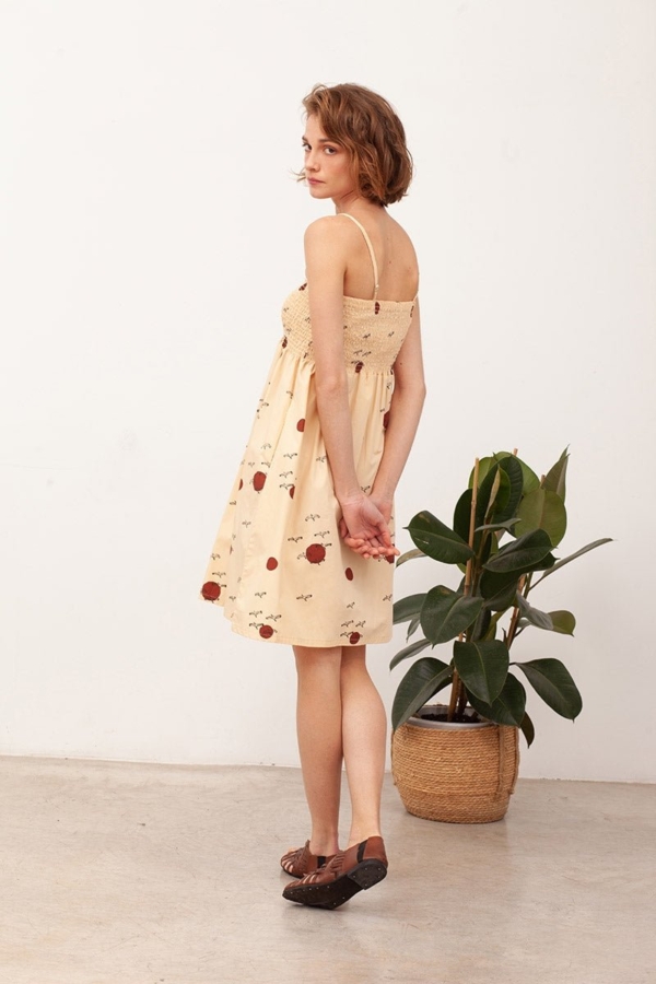 Vestido Nido de Abeja Beth Beige