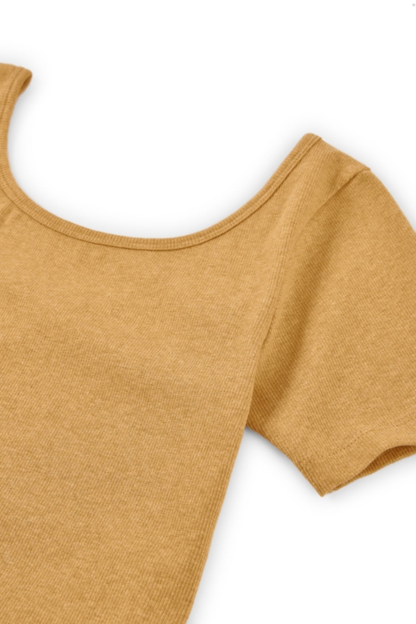 Camiseta cuello barco Brooke Amarilla manga corta