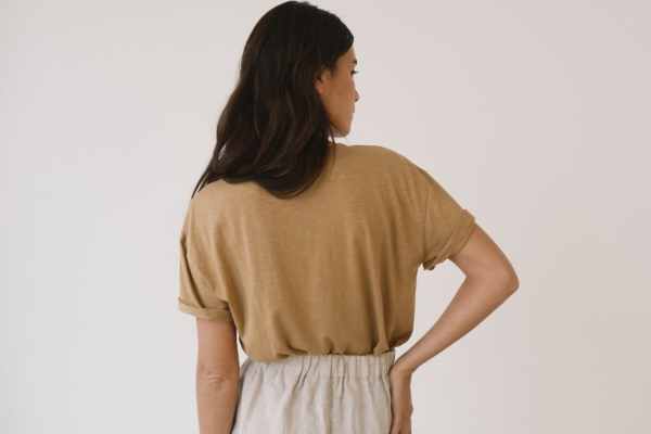 Camiseta fluida amarilla